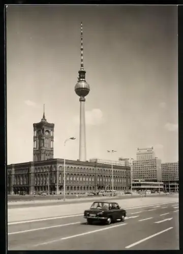 AK Berlin, Rotes Rathaus mit Fernsehturm