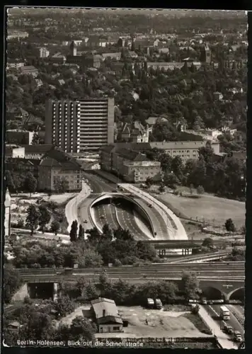 AK Berlin-Halensee, Deutsche Industrie-Ausstellung Berlin 1962, Blick auf die Schnellstrasse