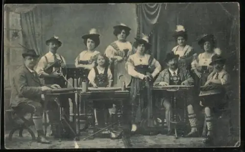 AK Tiroler Trachtenkapelle Edelweiss