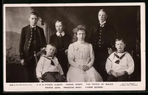 AK Prince Albert, Prince Henry, Prince John, Princess Mary, Prince George, The Prince of Wales
