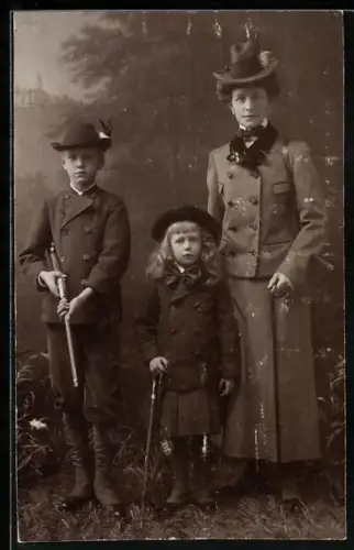 Foto-AK Prinzessin Max von Baden in feiner Kleidung