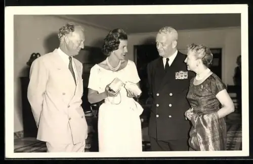 Foto-AK Prinz Leopold von Belgien und seine Frau