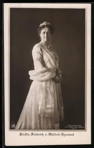 AK Fürstin Friedrich von Waldeck-Pyrmont