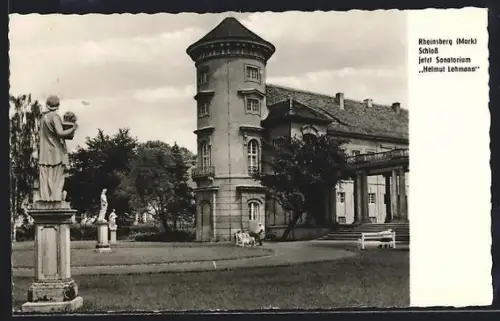 AK Rheinsberg /Mark, Schloss, jetzt Sanatorium Helmut Lehmann