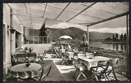 AK Ürzig /Mosel, Hotel Weinhaus Moselschild, Inh. Emil Schild