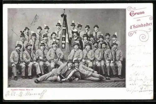 AK Trachtenkapelle d`Hainbacher im Gruppenbild