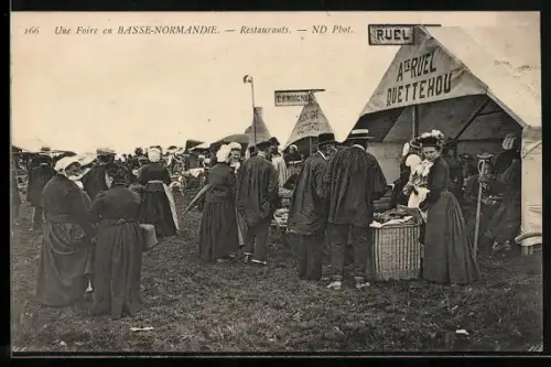 AK Une Foire en Basse-Normandie, Restaurants, Marktszene