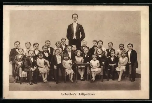 AK Gruppenfoto Schaefer`s Liliputaner