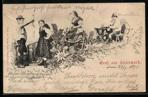 AK Familie aus der Steiermark in Trachten