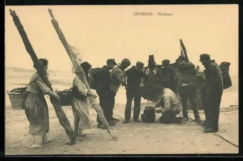 AK Ostende, Fischer mit Netzen vor ihrem Boot