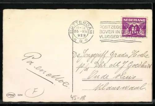 Künstler-AK Ruderboote auf einem See, Zwei Kinder fallen aus ihrem Boot