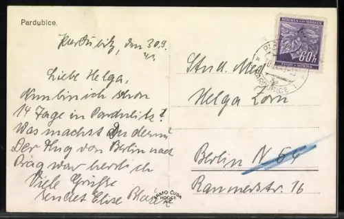 AK Pardubice, Strassenpartie mit Passanten