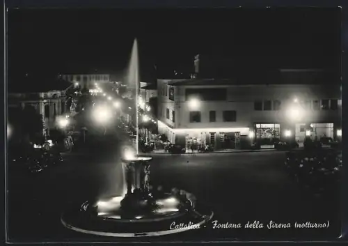 AK Cattolica, Fontana della Sirena notturno
