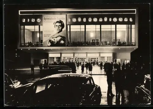 AK Berlin, Karl-Marx-Allee, Filmtheater International