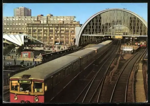 AK Berlin, S-Bahnhof Alexanderplatz in DDR-Farboptik