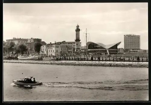 AK Rostock, Partie an der Hafeneinfahrt
