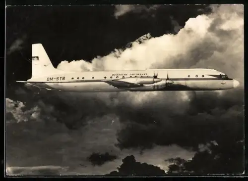 AK Turbinenpropeller-Verkehrsflugzeug IL 18 der Interflug