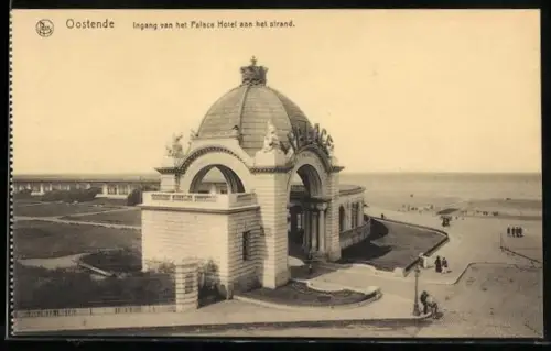 AK Oostende, Ingang von het Palace Hotel aan het strand