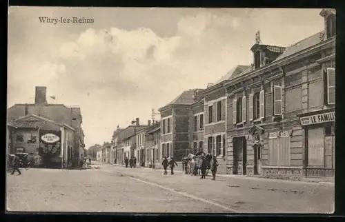 AK Witry-les-Reims, Strassenpartie mit Soldaten