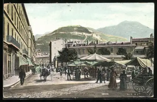 AK Grenoble, La place du Marché