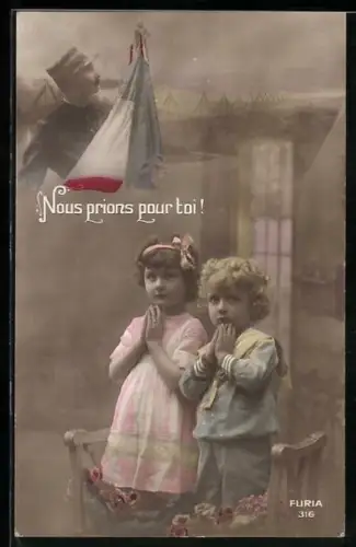 Foto-AK Kinder beten für ihren Offiziersvater im Feld