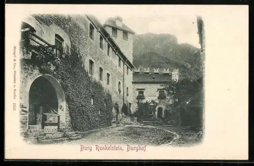 AK Burg Runkelstein, Burghof