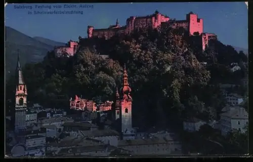 AK Salzburg, Festung vom Elektrischen Aufzug in Scheinwerferbeleuchtung