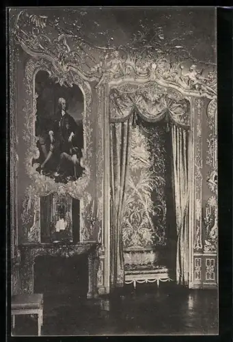 AK München, Schloss Nymphenburg, Reiches Cabinet in der Amalienburg, mit Portrait Karl Albert