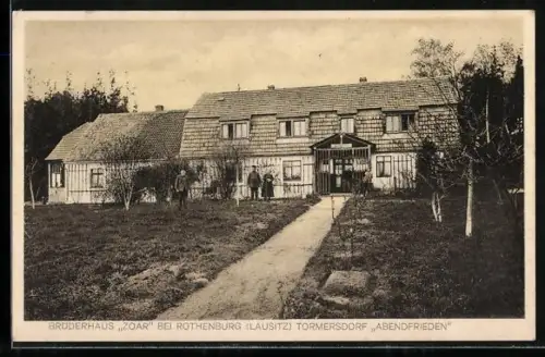 AK Rothenburg /Lausitz, Brüderhaus Zoar vom Weg aus