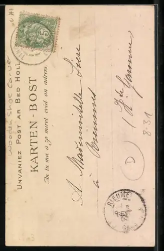 AK Tischler in der Werkstatt mit Pfeife