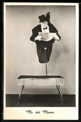 AK Akrobat Mr. del Monte bei einem Balanceakt