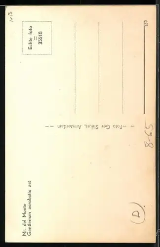 AK Akrobat Mr. del Monte bei einem Balanceakt