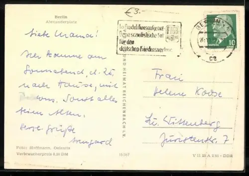 AK Berlin, Alexanderplatz, HO Warenhaus, VW-Käfer