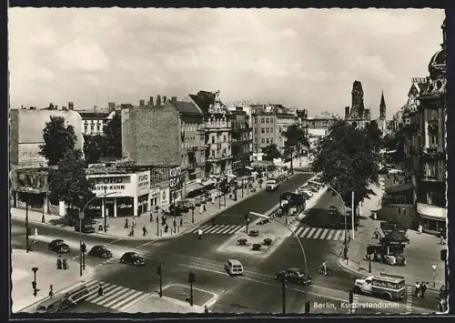 AK Berlin-Charlottenburg, Kurfürstendamm, Strassenszene, Kaiser-Wilhelm-Gedächtniskirche