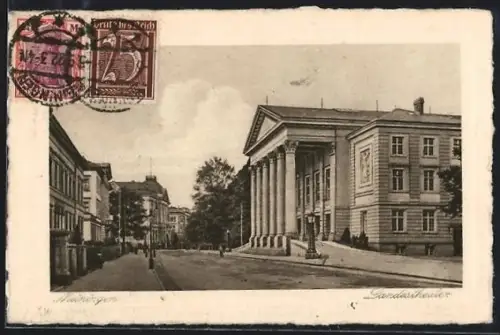 AK Meiningen, Strassenpartie mit Landestheater