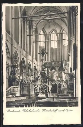 AK Stralsund, Mittelschiff der Nikolaikirche