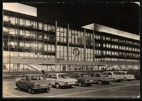 AK Berlin, Palast der Republik bei Nacht