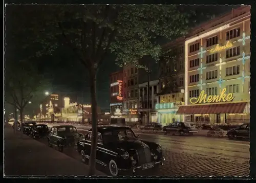 AK Hamburg-St. Pauli, Strasse Reeperbahn mit Hotel Bavaria und Cafe Menke