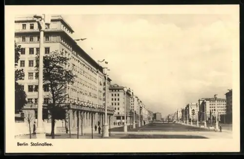 AK Berlin, Blick in die Stalinallee