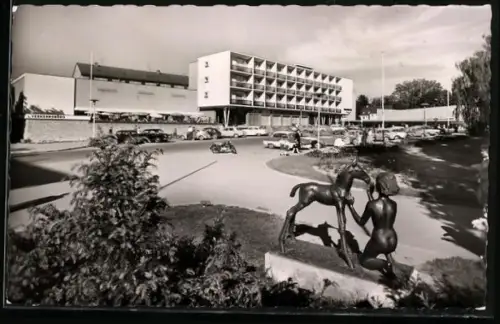 AK Reutlingen, Listplatz mit Parkotel