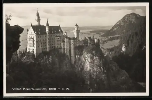 AK Neuschwanstein, Blick auf das Schloss