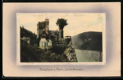 AK Rüdesheim a. Rhein, Schloss Rheinstein mit Umgebung