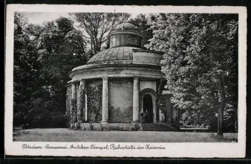AK Potsdam, Schloss Sanssouci, Antiker Tempel Ruhestätte der Kaiserin