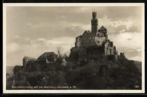 AK Braubach a. Rh., Morgenstimmung auf der Marksburg