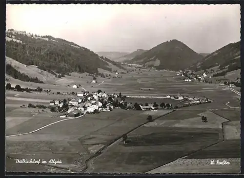 AK Thalkirchdorf im Allgäu, Ortsansicht aus der Vogelschau