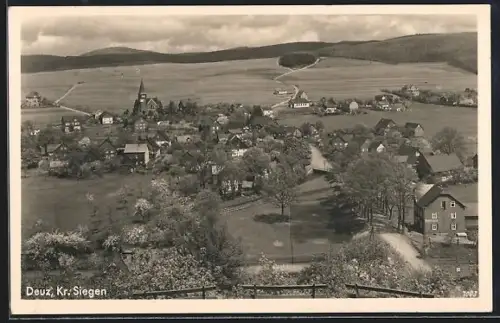 AK Deuz /Krs. Siegen, Teilansicht mit Strassenpartie