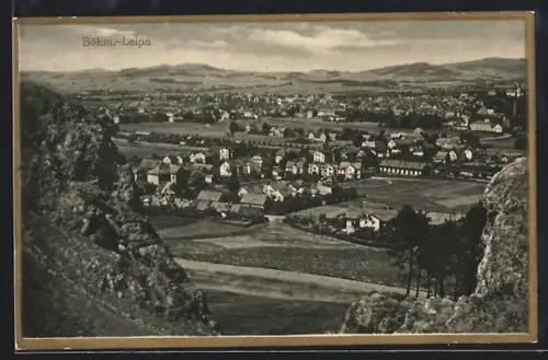 AK Leipa / Ceska Lipa, Gesamtansicht vom Berg aus