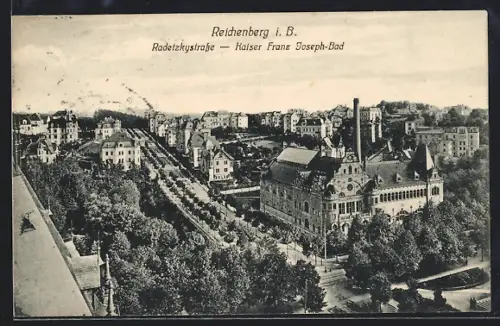 AK Reichenberg i. B., Radetzkystrasse und Kaiser Franz Joseph-Bad