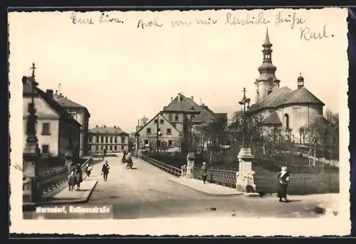 AK Warnsdorf, Rathausstrasse mit Kirche
