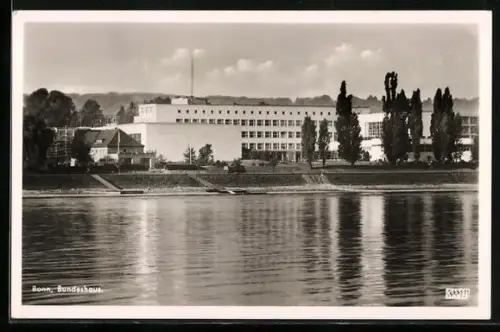 AK Bonn, Blick über den Rhein zum Bundeshaus